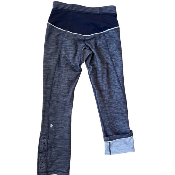 Lululemon Ride On Crop Cycling Pant in Deep Indigo Blue‎ Denim Luon Size 2 - Picture 7 of 10